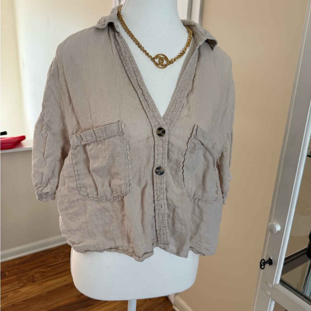 Zara Cream Button-Up Shirt